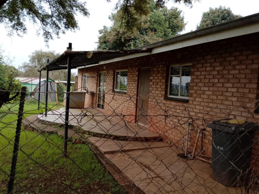 Commercial Property for Sale in Hartbeesfontein North West